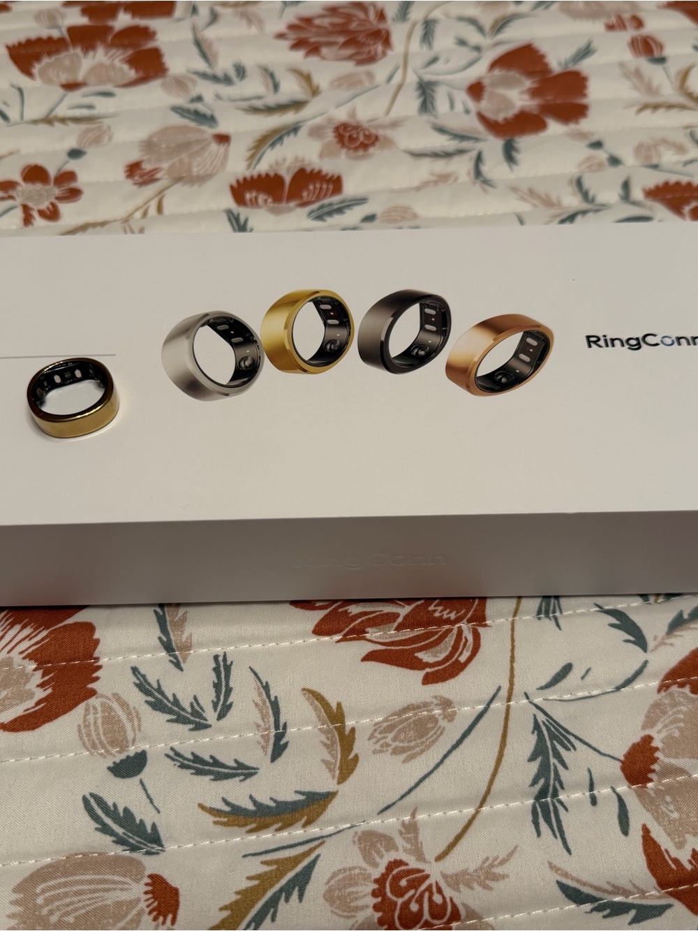 Ringconn royal gold ring